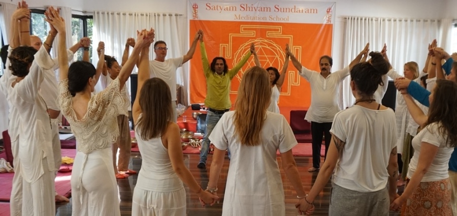 Group Rituals 100 Hours Meditation Teacher Training india